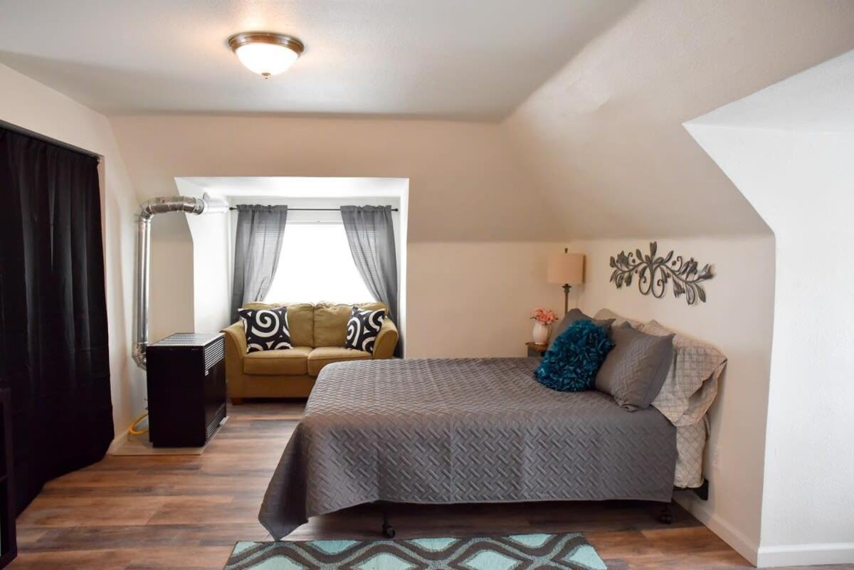 Unwind In A Bright Comfortable Apartment For 3 匹兹堡 外观 照片