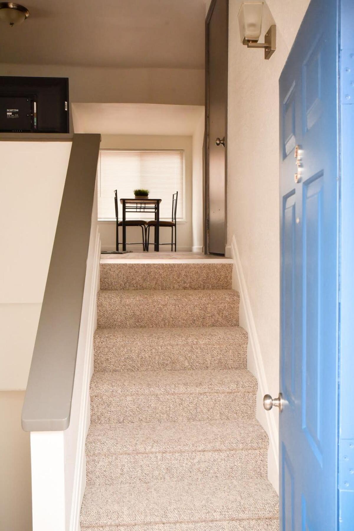 Unwind In A Bright Comfortable Apartment For 3 匹兹堡 外观 照片