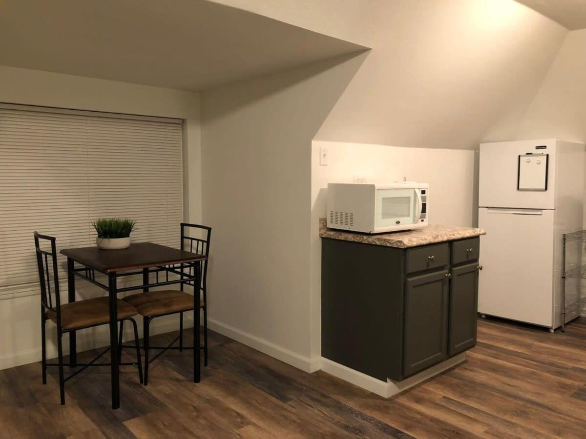 Unwind In A Bright Comfortable Apartment For 3 匹兹堡 外观 照片